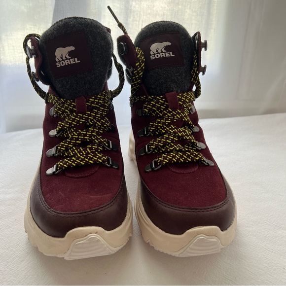 New SOREL Women's Kinetic Breakthru Conquest Waterproof Laceup Boots Size 6 - Picture 2 of 10